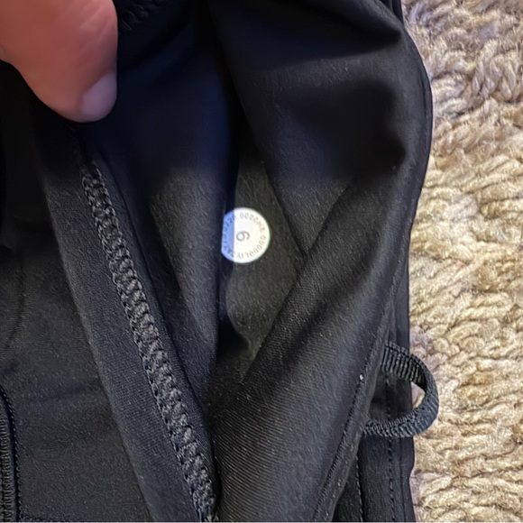 lululemon athletica Black Bike Shorts - Picture 4 of 4